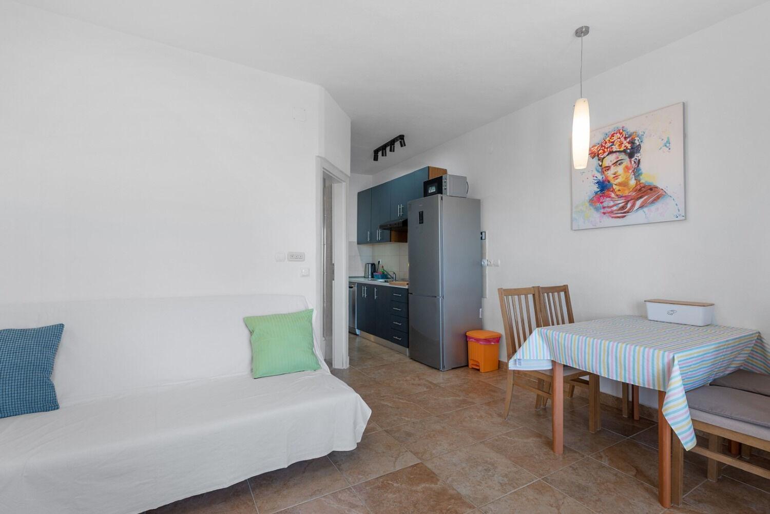 Apartment Uga2 Mandre Bagian luar foto