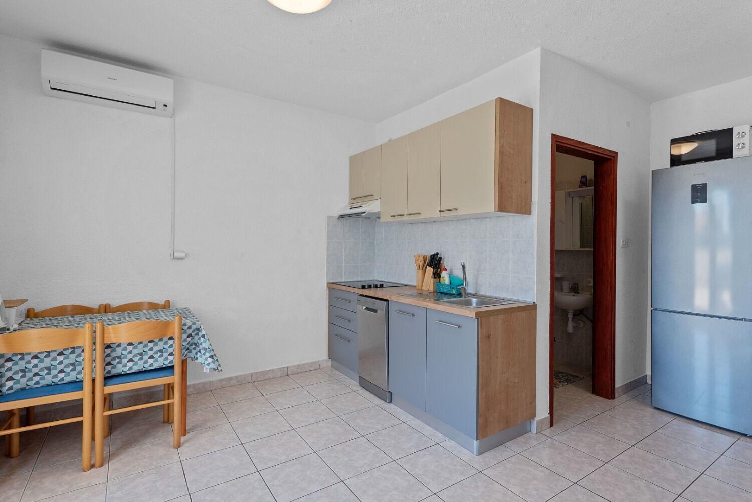 Apartment Uga2 Mandre Bagian luar foto